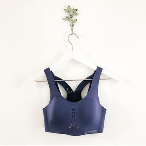 NWOT Victoria Secret Sport Push Up Women 32B